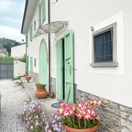 'Il Casale Di Giova' Tuscan Farmhouse Lucca Exterior photo