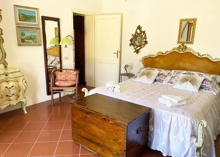 \'Il Casale Di Giova\' Tuscan Farmhouse